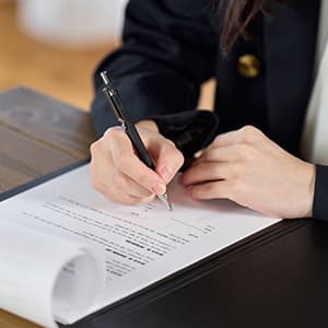 اخذ قرارداد کار